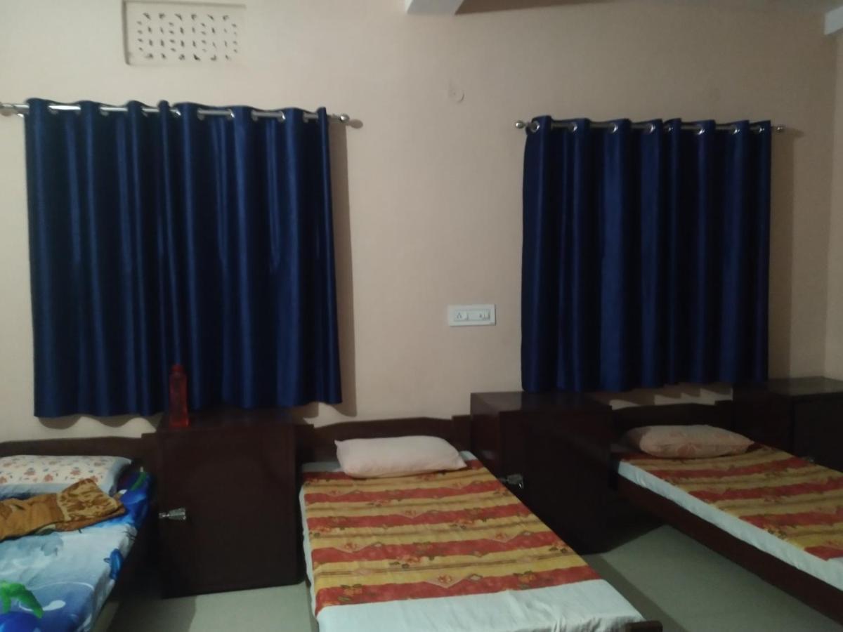Last Chance Cafe And Guest House Rishikesh Luaran gambar