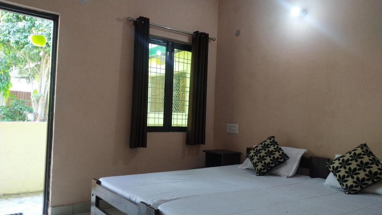 Last Chance Cafe And Guest House Rishikesh Luaran gambar